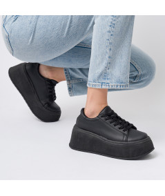 Zapatillas Urbanas Negro Stormi