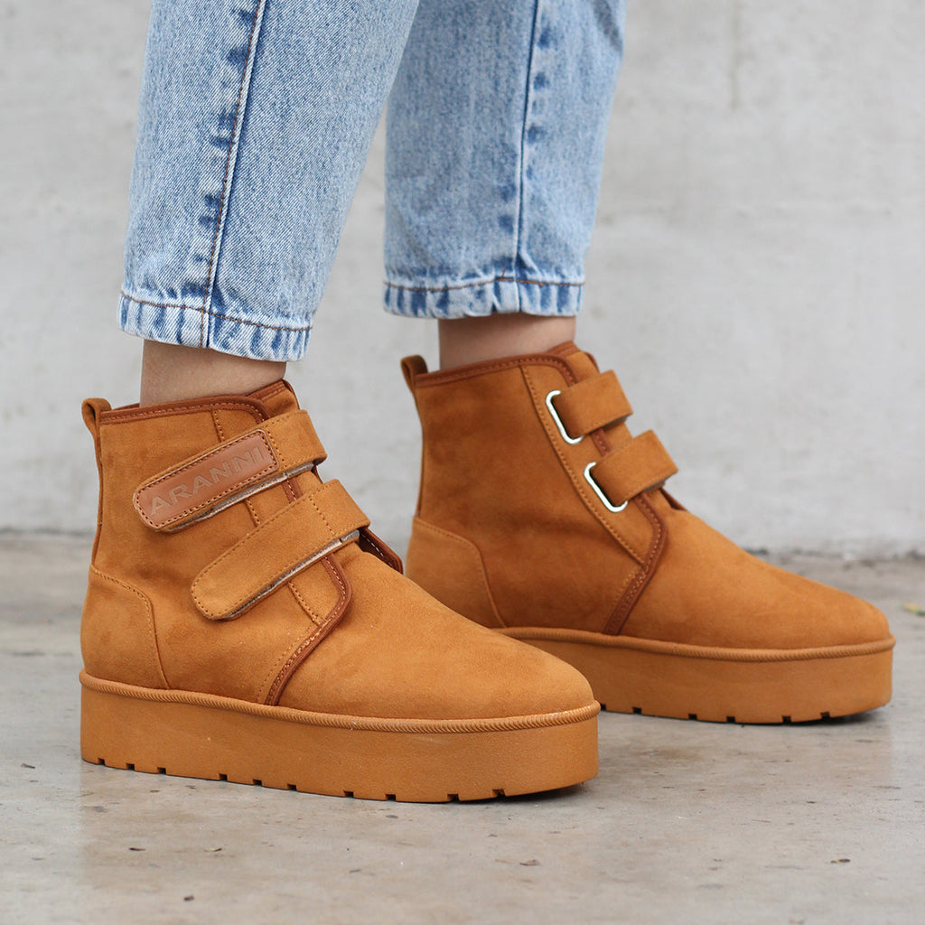 BOTINES CAMEL JOSELYM ARANNI