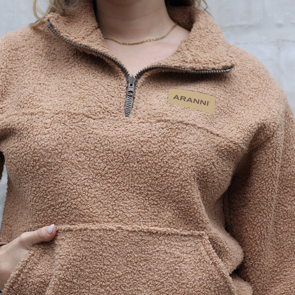 CHOMPA OVEJERA BEIGE NICOLE ARANNI