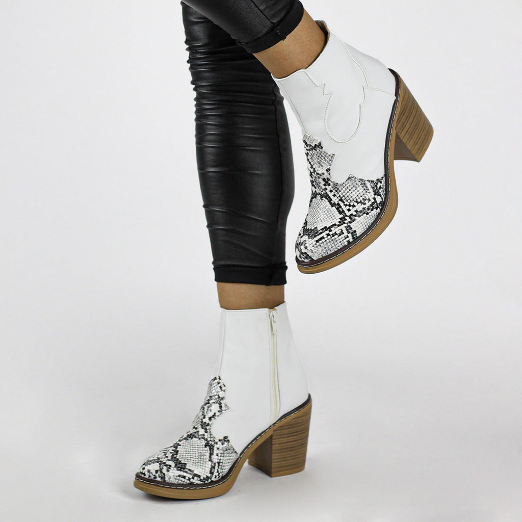 BOTINES REPTIL BLANCO  KIRA ARANNI