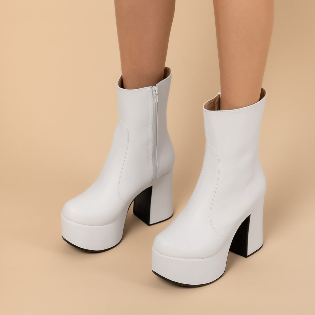 BOTINES BLANCO BRATZ