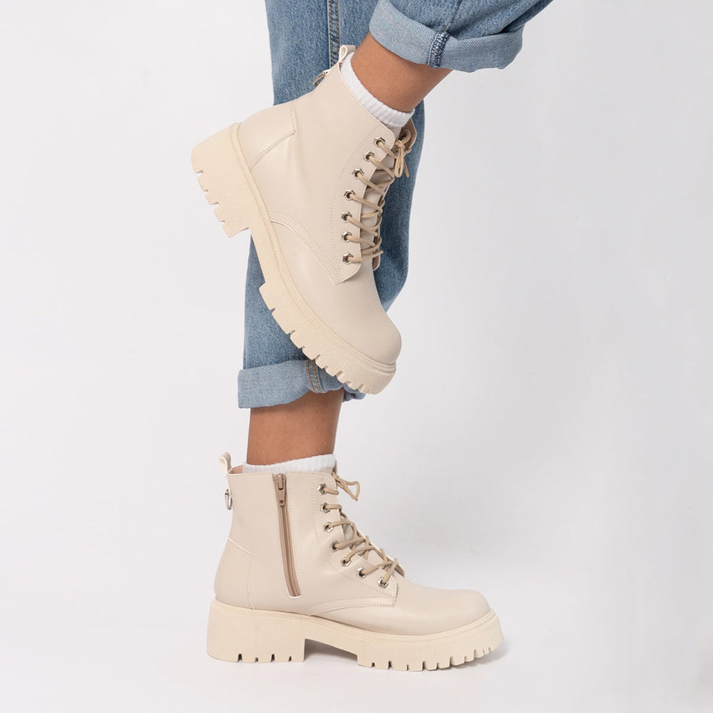 BOTINES HUESO MILAN ARANNI